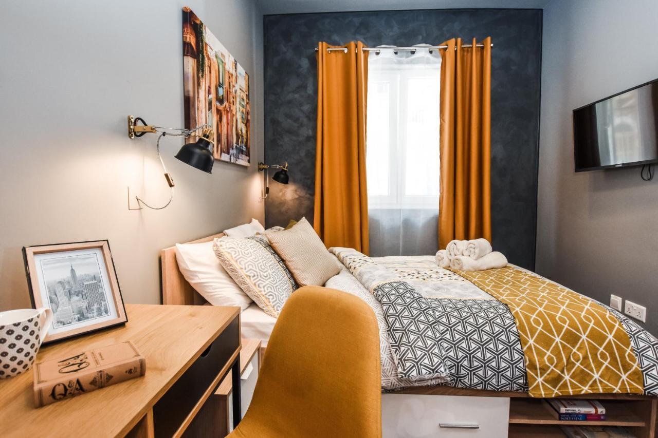 Cosy Albert'S Seaside Suites Сліма Екстер'єр фото