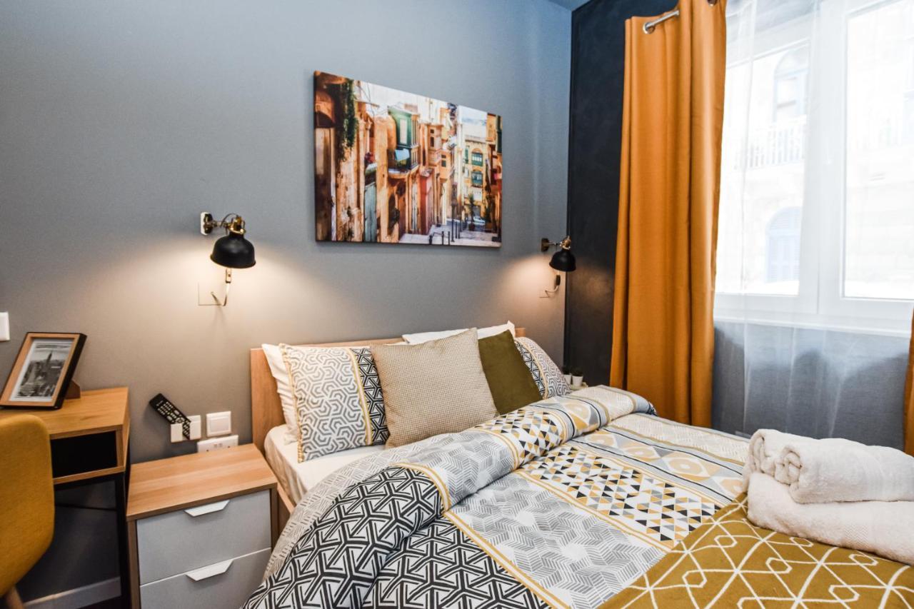 Cosy Albert'S Seaside Suites Сліма Екстер'єр фото